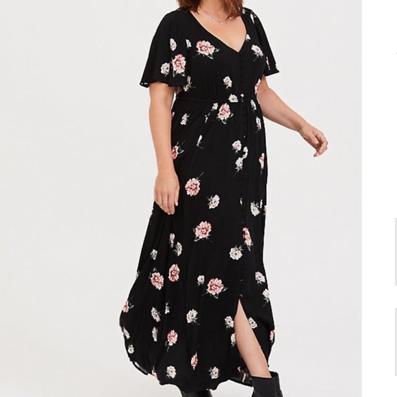 torrid Dresses & Skirts - TORRID Floral Maxi